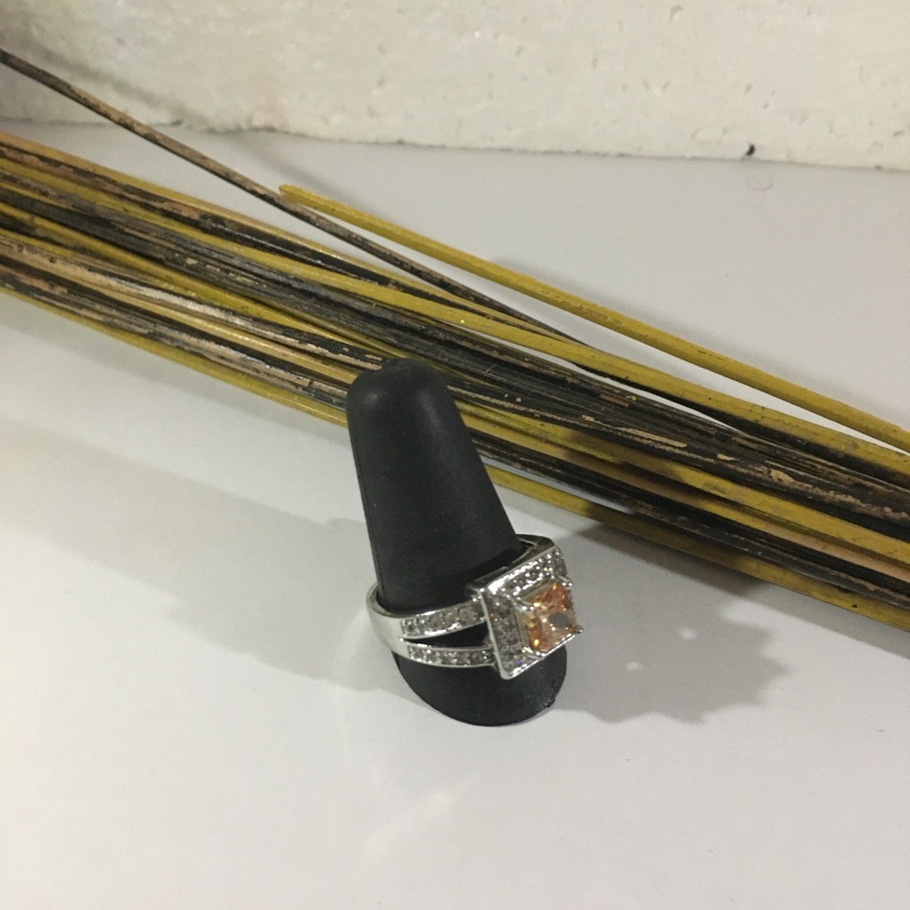 CITRINE RING SIZE 9 - Picture 3 of 6